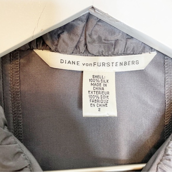 DVF Silver Silk Metallic Dress Long Sleeve Pleated Hem 2 - Picture 2 of 8